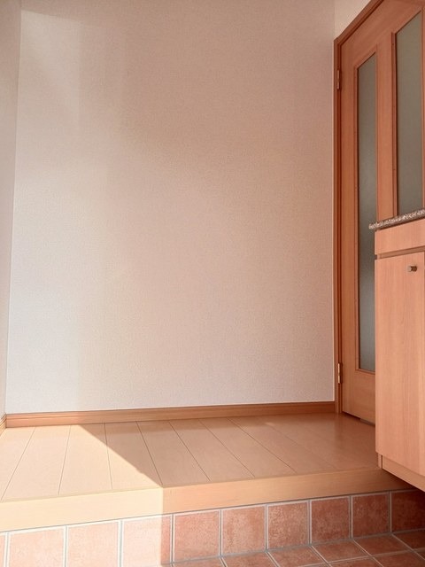 玄関　図面と現状に相違がある場合には現状を優先