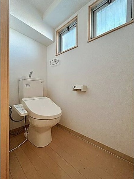 ユタカマンションのトイレ写真