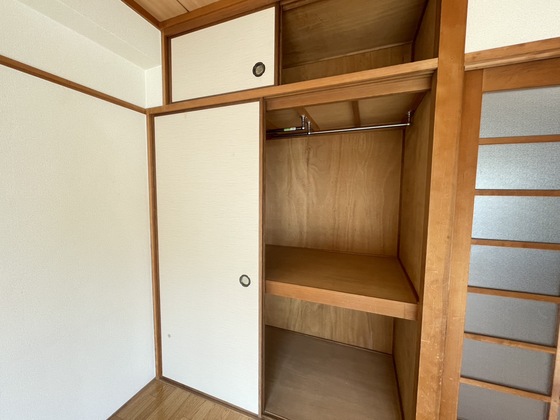 収納　※別号室の写真です