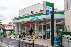 コンビニ　ファミリーマート 中河原駅前店（コンビニ）まで776m