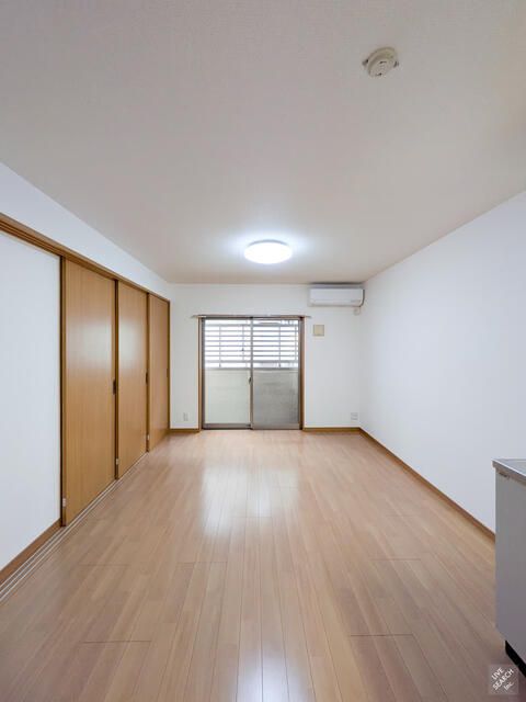 ジュネス中延の居間写真