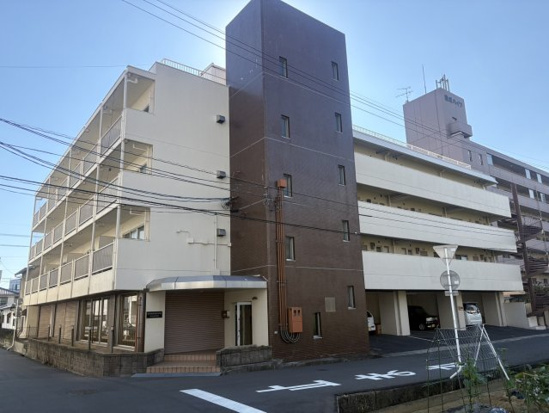 建物外観　ラ・ルート豊成