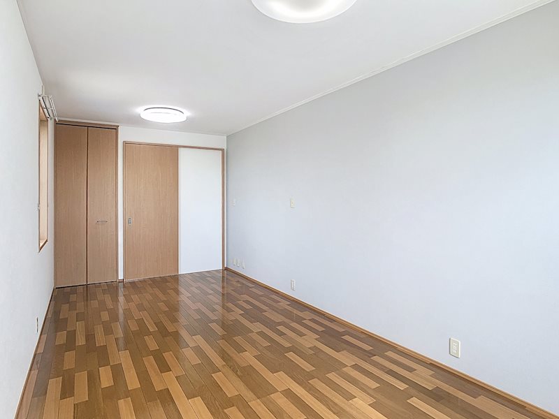その他部屋・スペース　洋室は広々9帖！