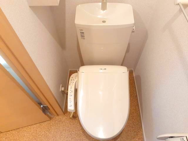 トイレ　トイレ