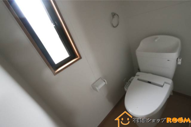 西鉄天神大牟田線 八丁牟田駅 徒歩31分 2階建 築9年のトイレ写真