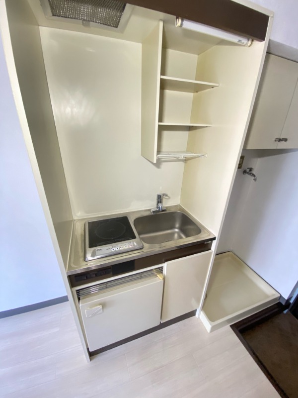 キッチン　※他部屋参考写真