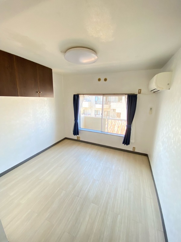 居室・リビング　※他部屋参考写真