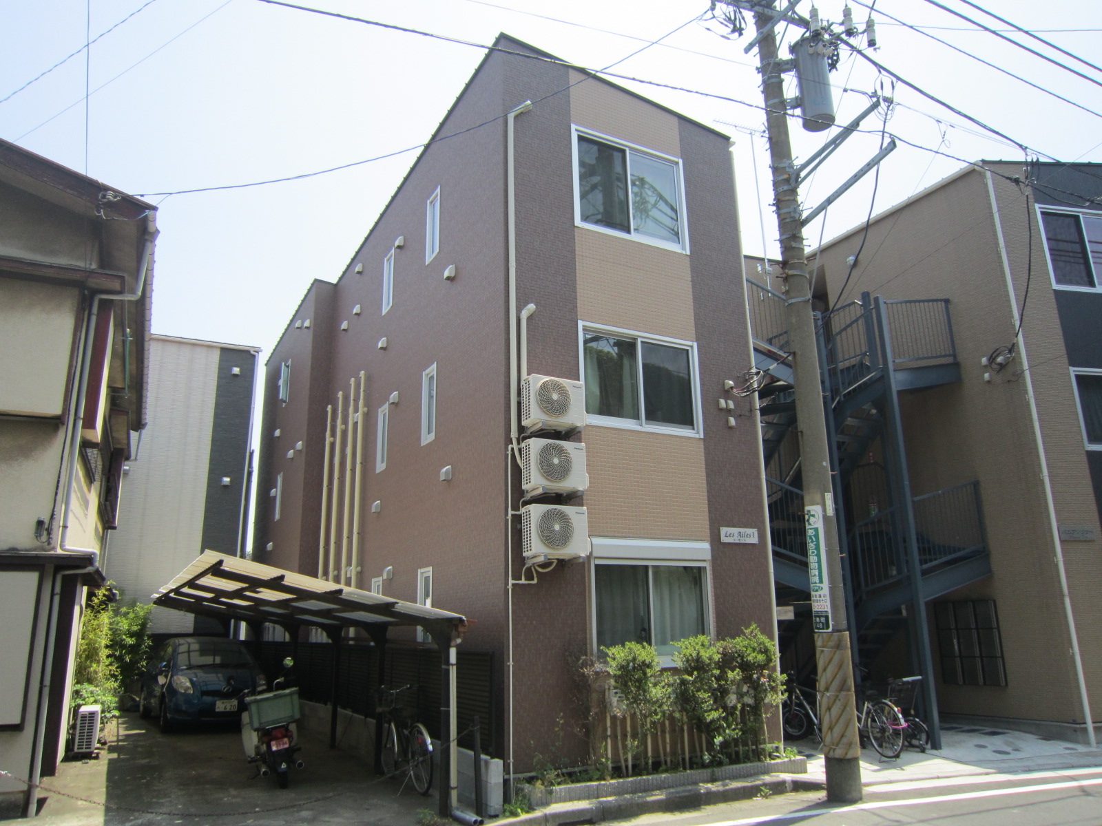建物外観