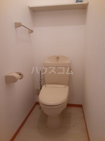 【富士市岩本のアパートのトイレ】