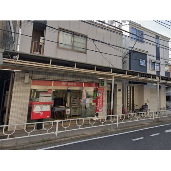 郵便局　横浜山元町郵便局（郵便局）まで596m