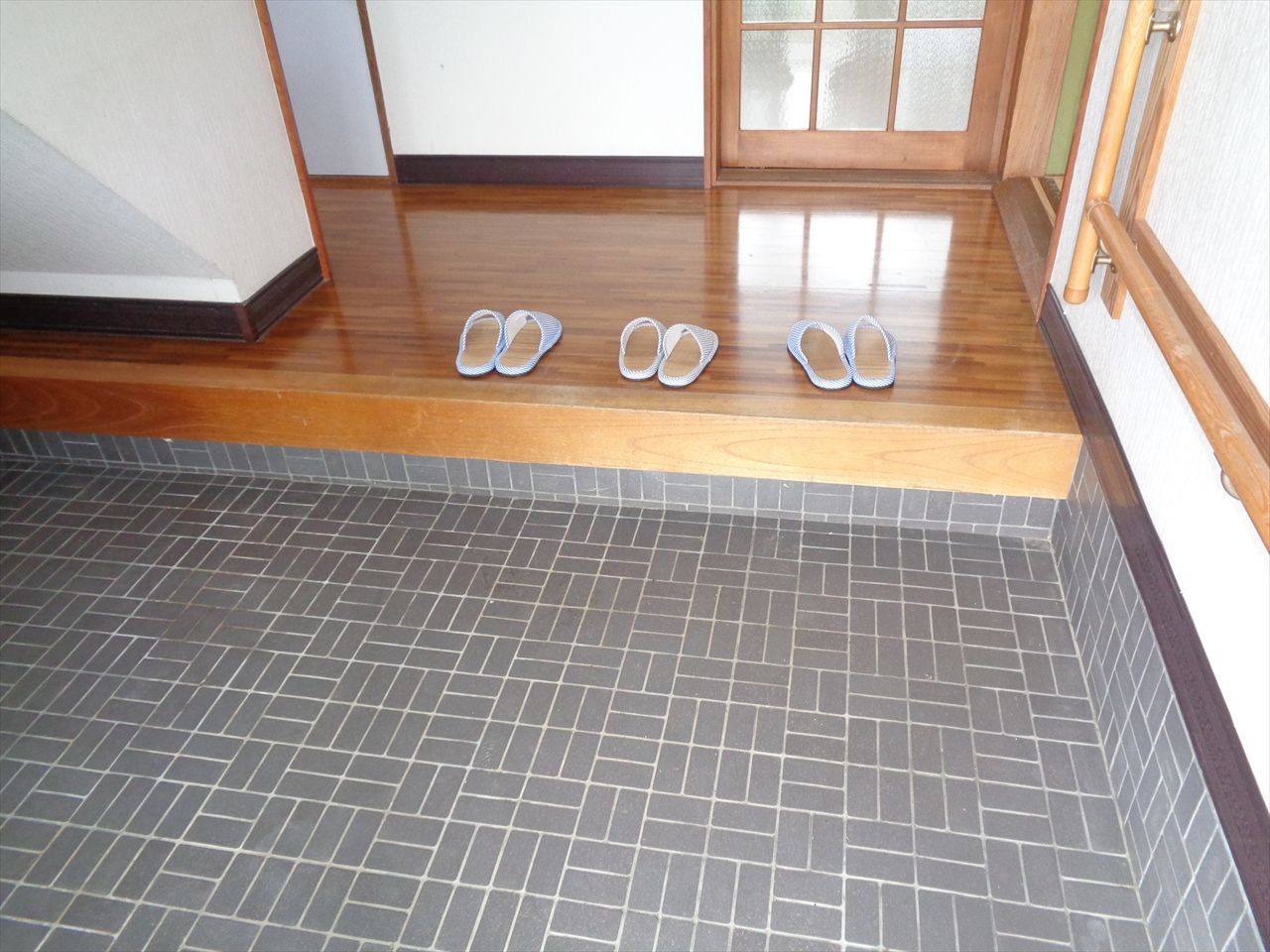 馬場一戸建の玄関写真