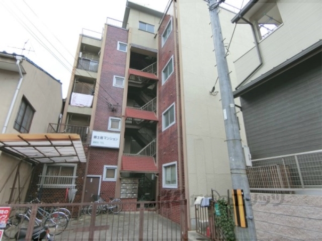 京都市北区紫野西土居町のマンションの建物外観