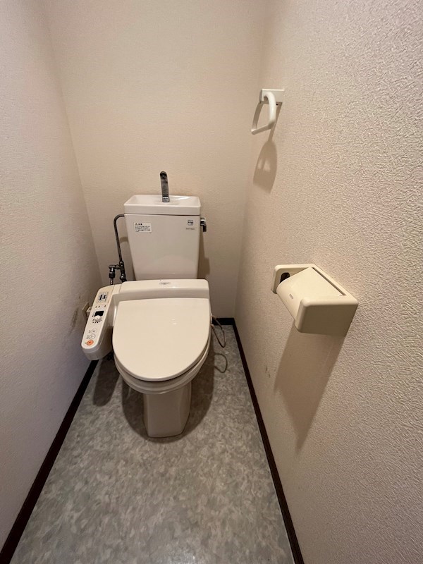 【矢島ビルのトイレ】