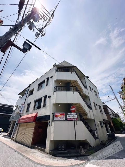 岸和田市堺町のマンションの建物外観