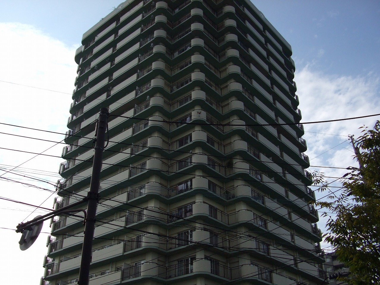 ストークマンションの建物外観