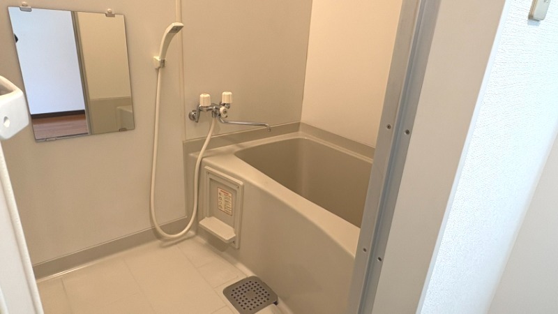 バス・シャワールーム　１日の疲れをゆっくりバスルーム！