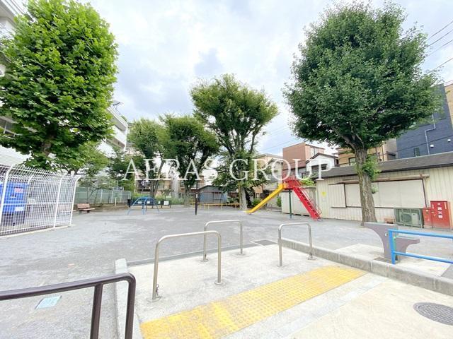 【プラチナフォルム北千住の公園】