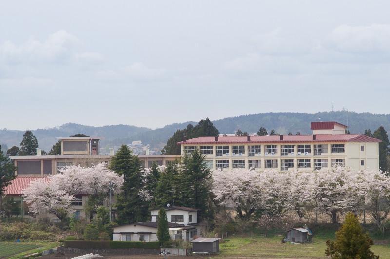 【［大東建託］リーブラＢの小学校】