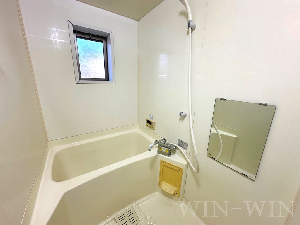 バス・シャワールーム　イメージ（同建物内別部屋の写真です）