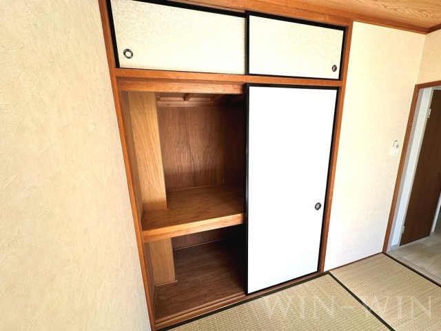 収納　イメージ（同建物内別部屋の写真です）