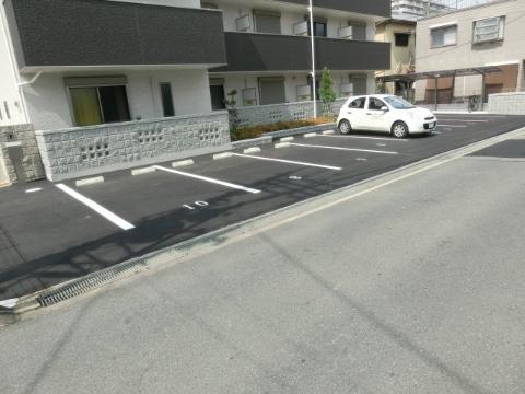 アンプルールフェール　その他共有部分　駐車場