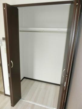 アンプルールフェール　収納　クローゼット