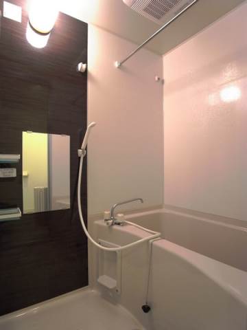 バス・シャワールーム　リブリ・ルーチェ　ディ　セータの浴室