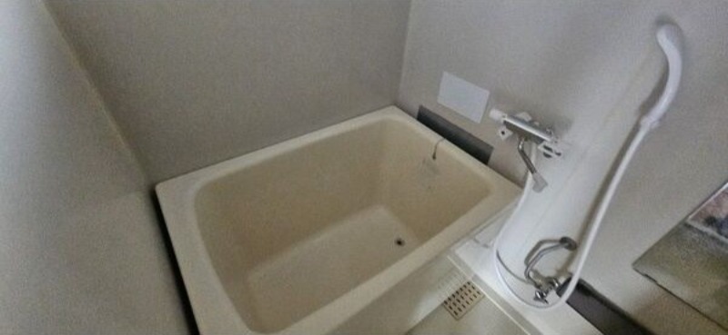 バス・シャワールーム　図面と現状に相違がある場合には現状を優先