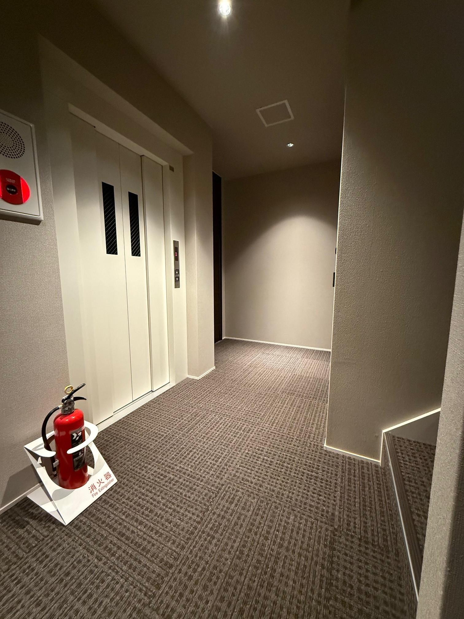 その他　ホテルライクな内廊下設計