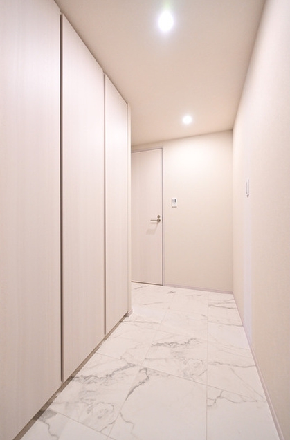 玄関　別部屋参考画像