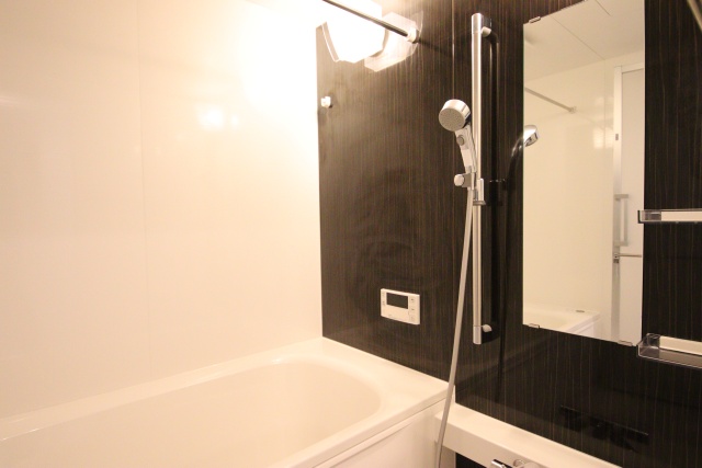 バス・シャワールーム　※別室の参考写真の為、現況優先です。