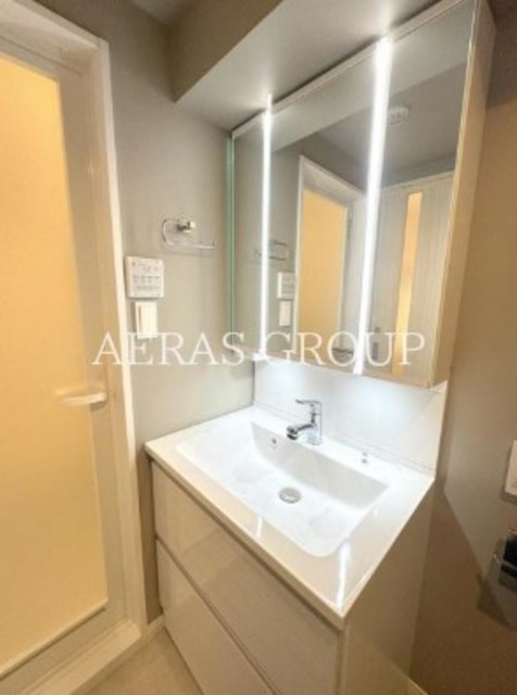 洗面設備　同仕様