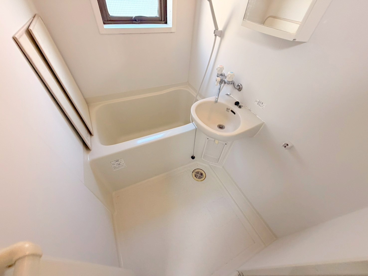 バス・シャワールーム　ゆったりと入るなら、お風呂とトイレとは別々が嬉しいですよね。