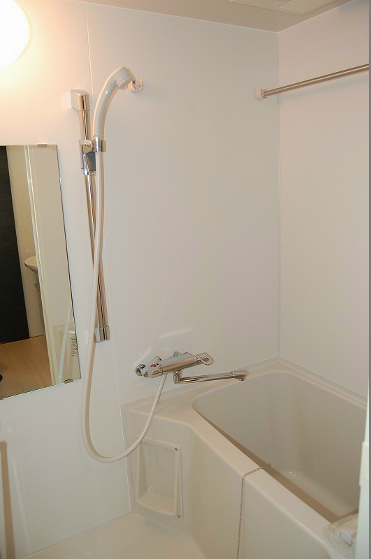 バス・シャワールーム　※写真と異なる場合は現状優先。