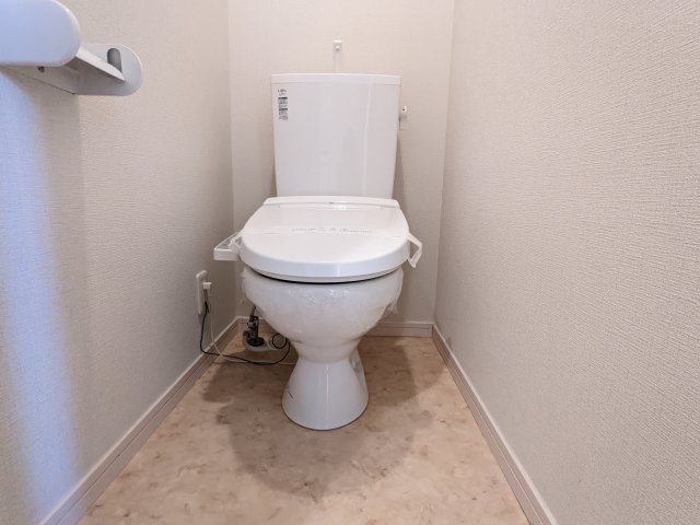トイレ　コンパクトで使いやすいトイレです