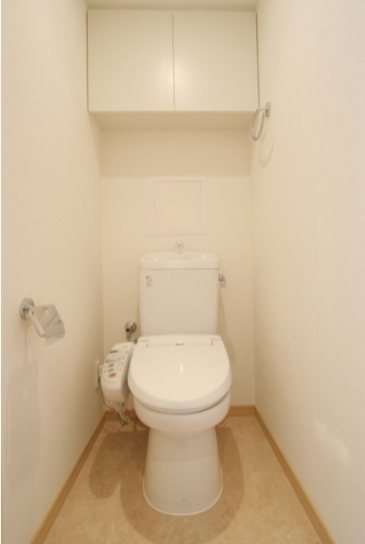 トイレ　※別部屋参考写真となります