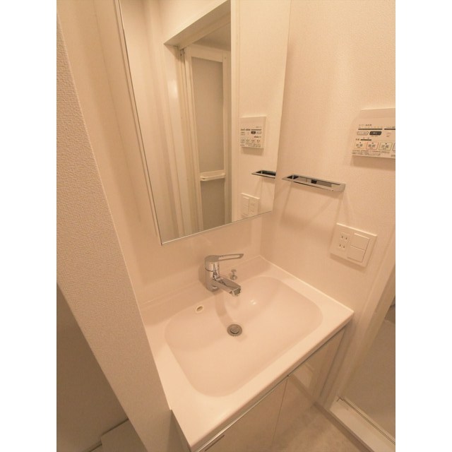 洗面設備　忙しい朝には欠かせない洗面所です