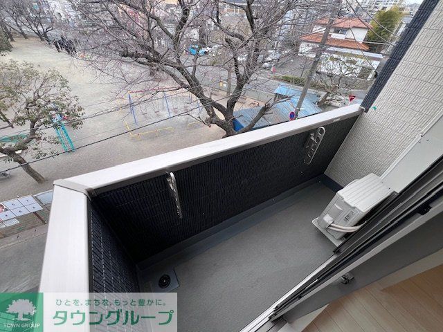 バルコニー　バルコニー