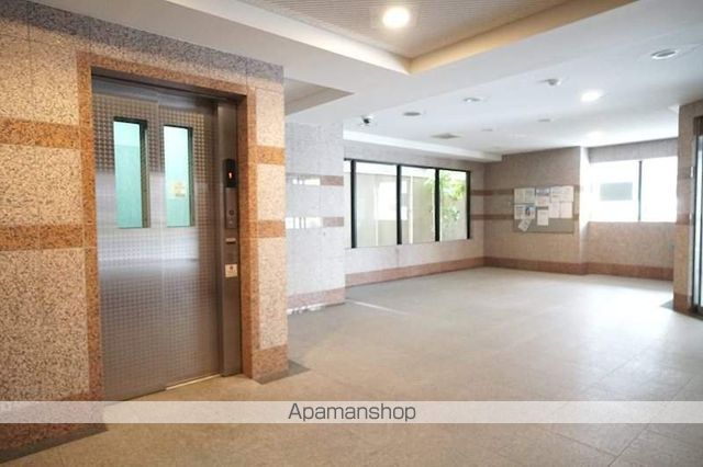 ロビー　ロビー