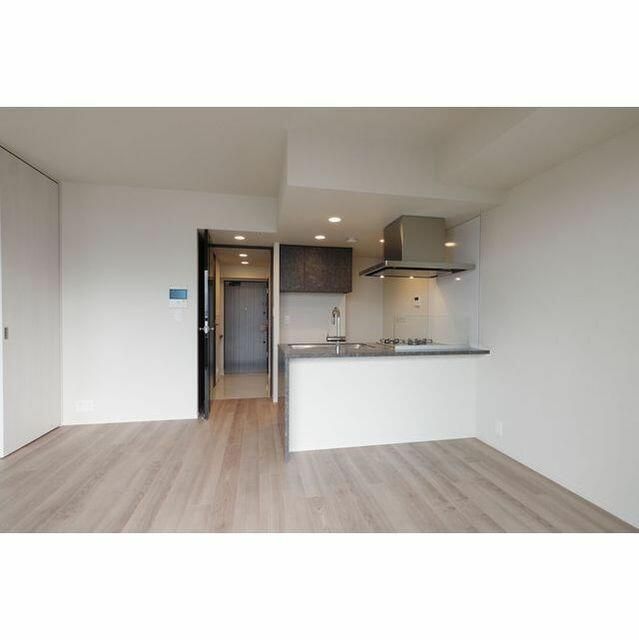 居室・リビング　☆明るい居間☆