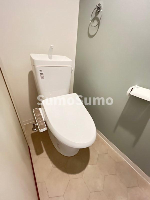 トイレ　トイレもきれいです