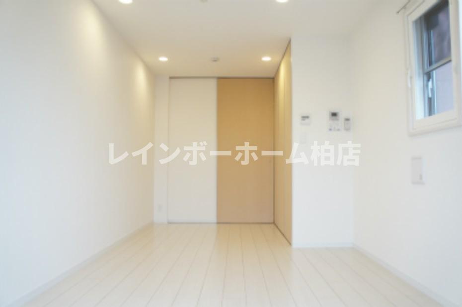 居室・リビング　ゆったり過ごせる居間です