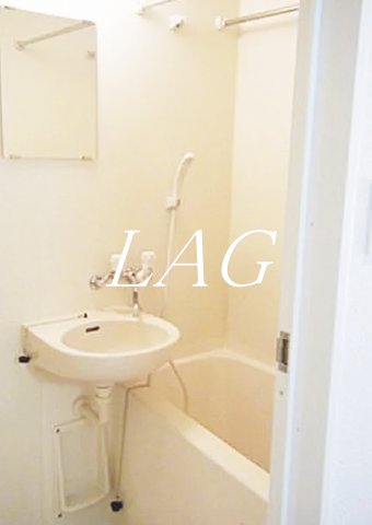 バス・シャワールーム　お風呂です。