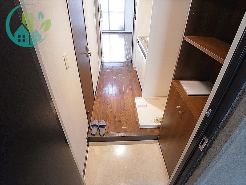 玄関　クレアール六甲（J：COM1Gネット無料、レディースマンショ