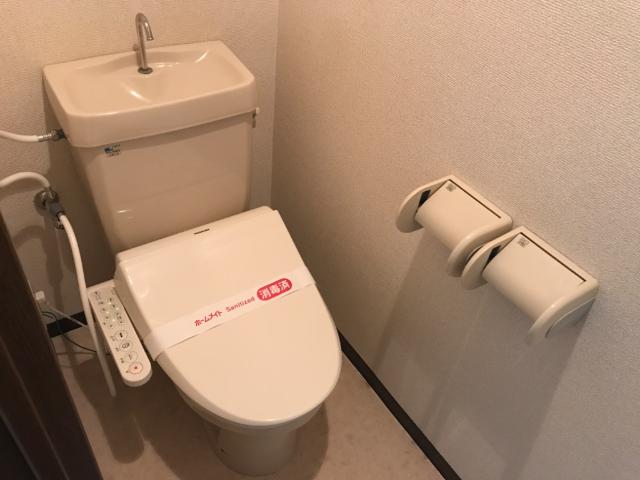 トイレ　シャワー付トイレ