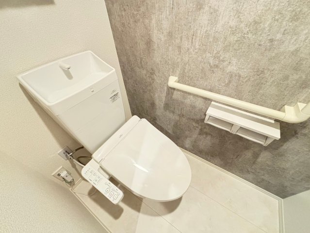 トイレ　詳細は、RISUMO江坂本店までお問合せください♪