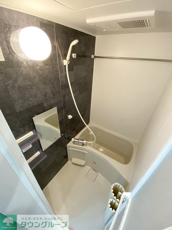 バス・シャワールーム　バス