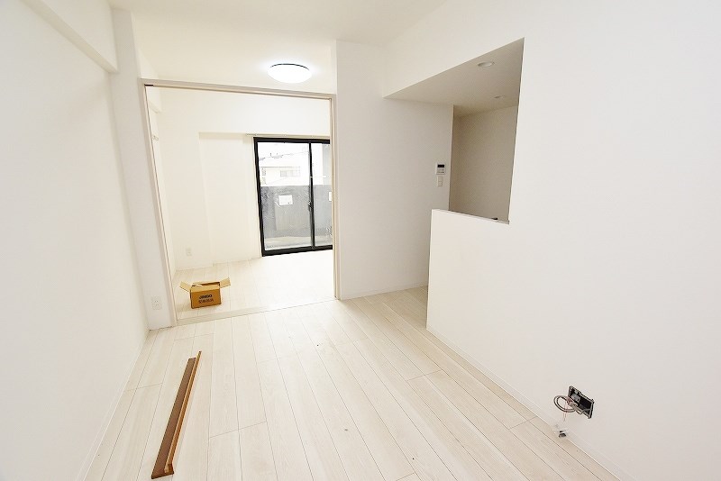 居室・リビング　★LDK9.4号★