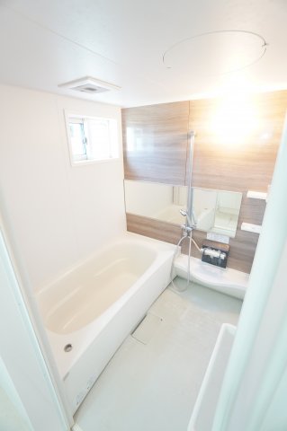 バス・シャワールーム　※同物件・同タイプの写真です。