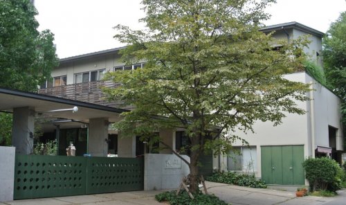 幼稚園・保育園　旭ケ丘保育園（幼稚園・保育園）まで643m
